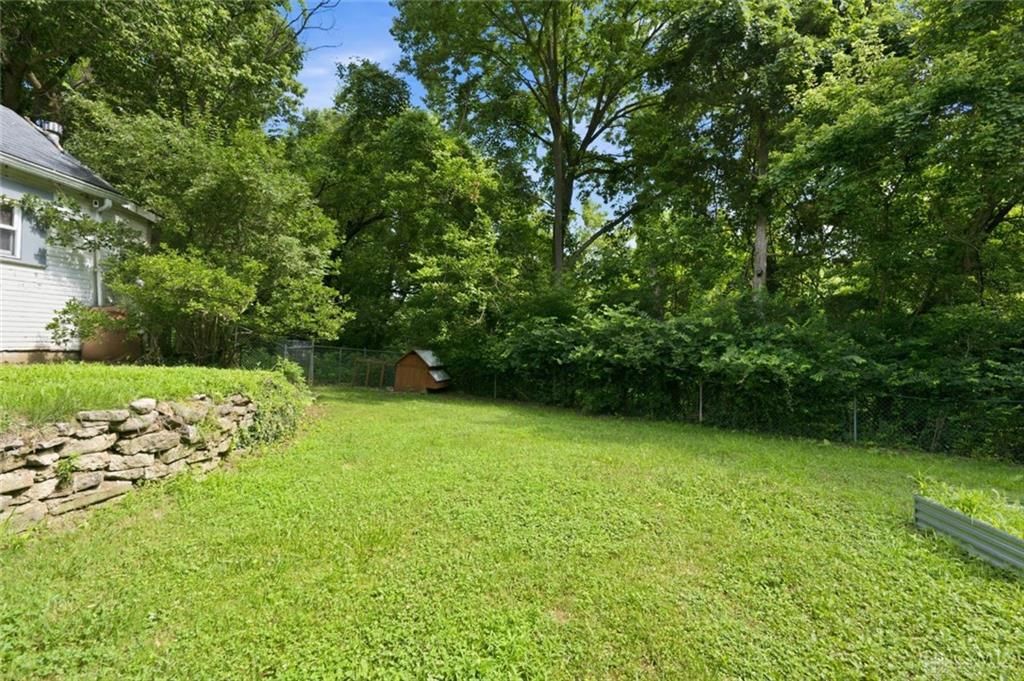 302 Haldimand Property Photo 37