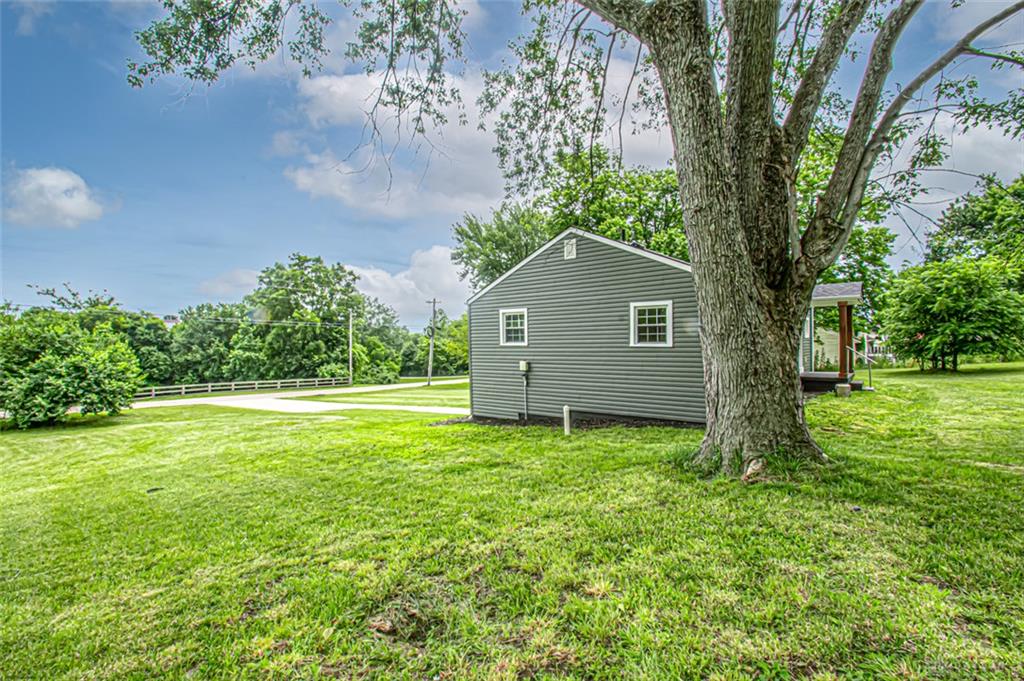 4323 Wayne Madison Property Photo 20