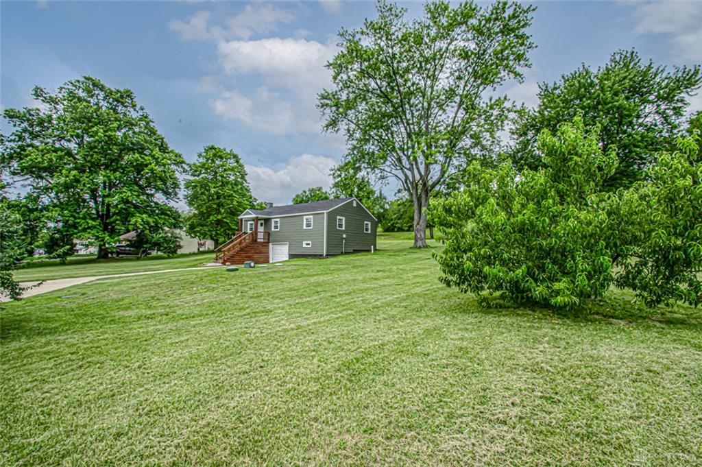 4323 Wayne Madison Property Photo 22