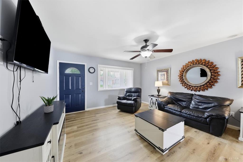 2531 Allenby Property Photo 10