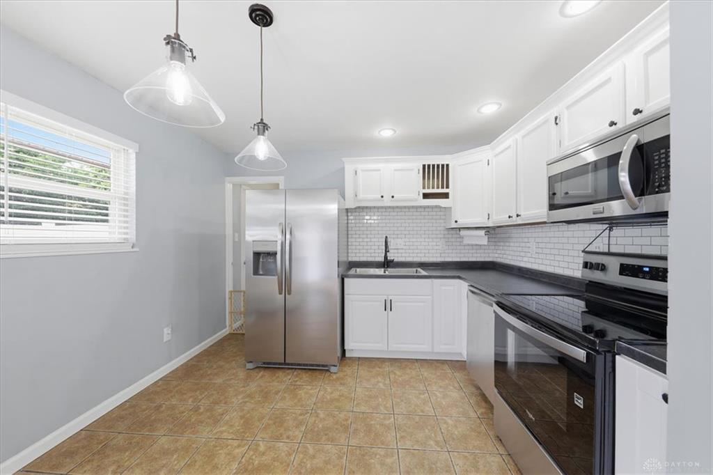 2531 Allenby Property Photo 12
