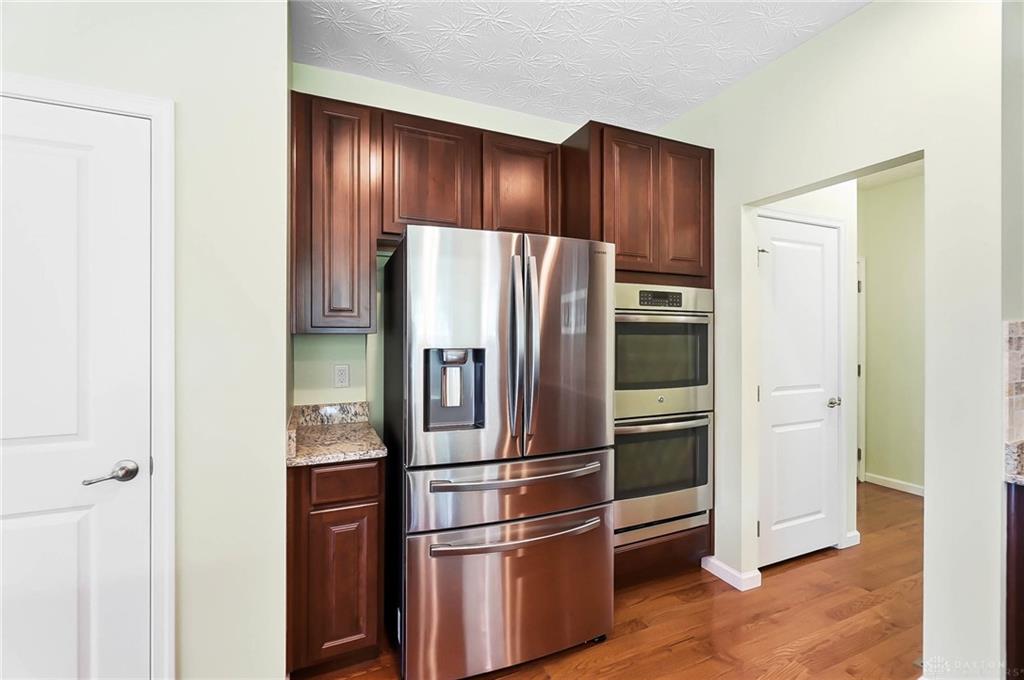 2500 Saint Anne Property Photo 16