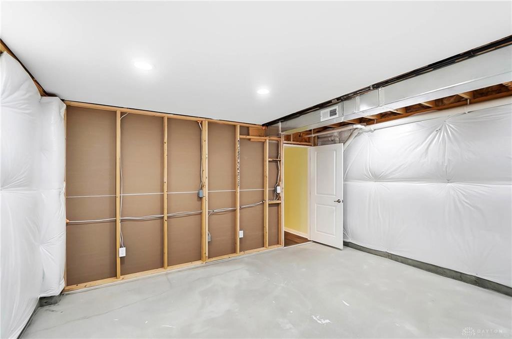 2500 Saint Anne Property Photo 49
