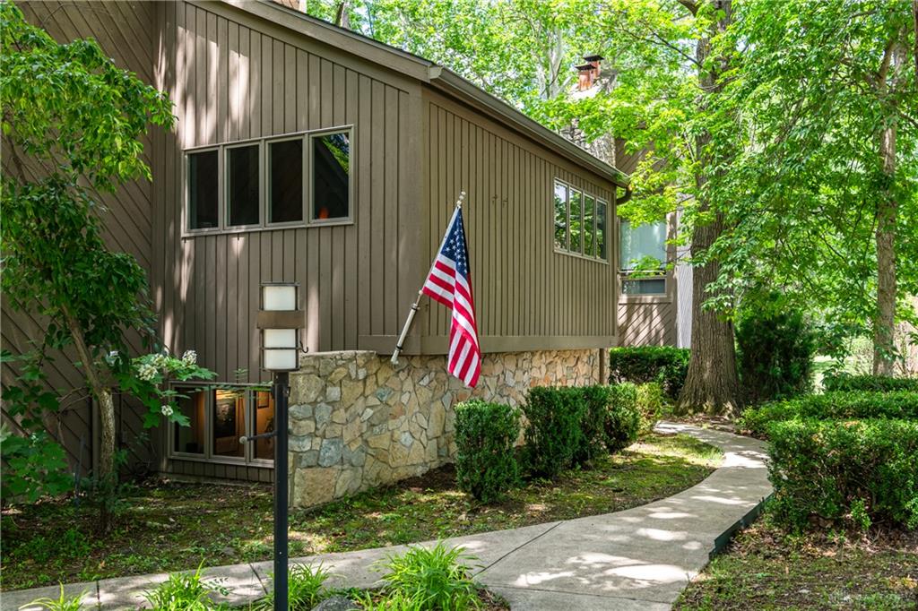 1055 Wilderness Property Photo 4