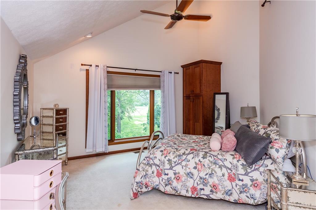 1055 Wilderness Property Photo 38