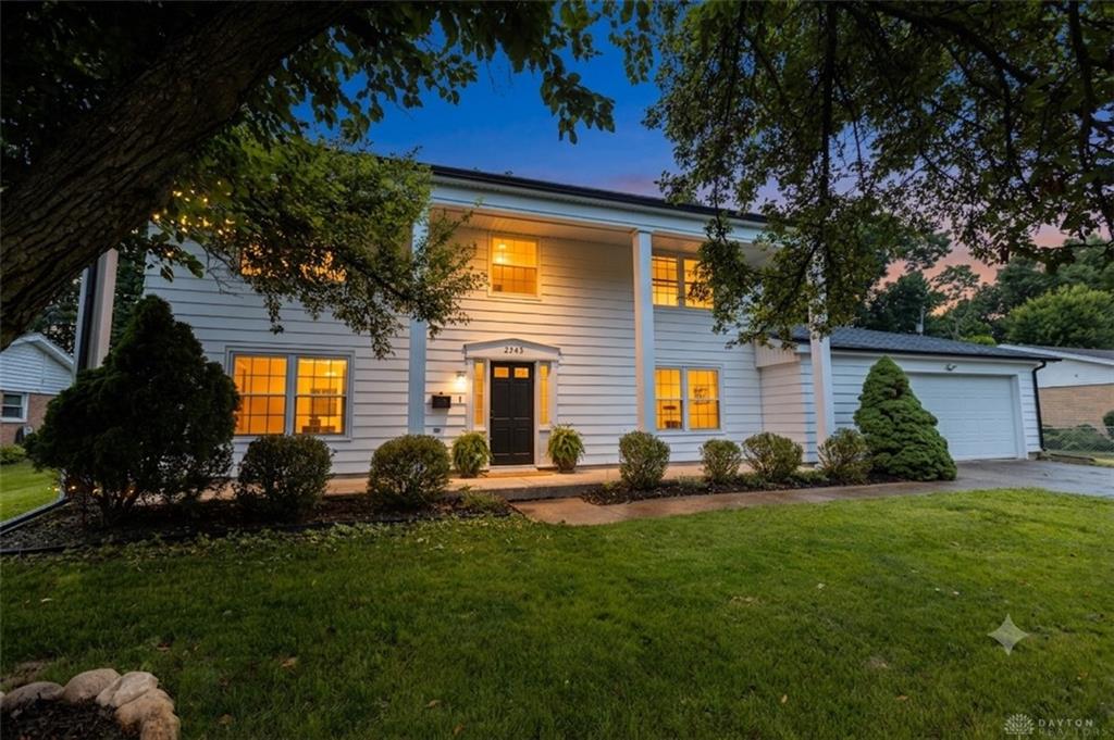 2943 Imperial Property Photo 1