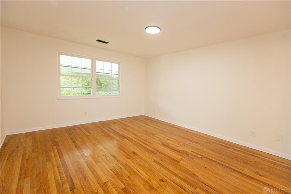 2943 Imperial Property Photo 21