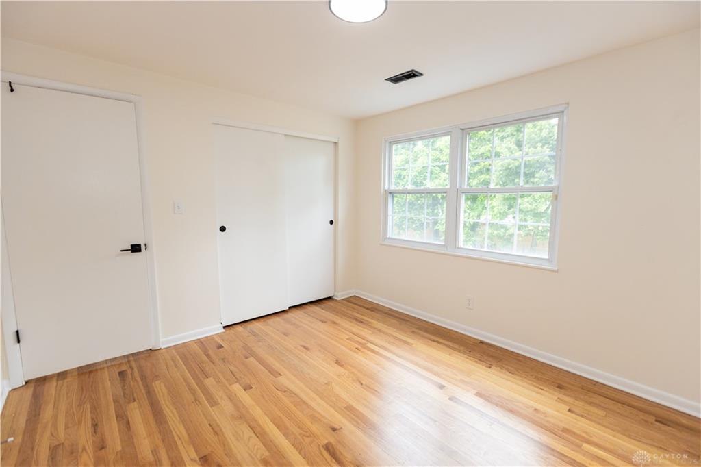 2943 Imperial Property Photo 28