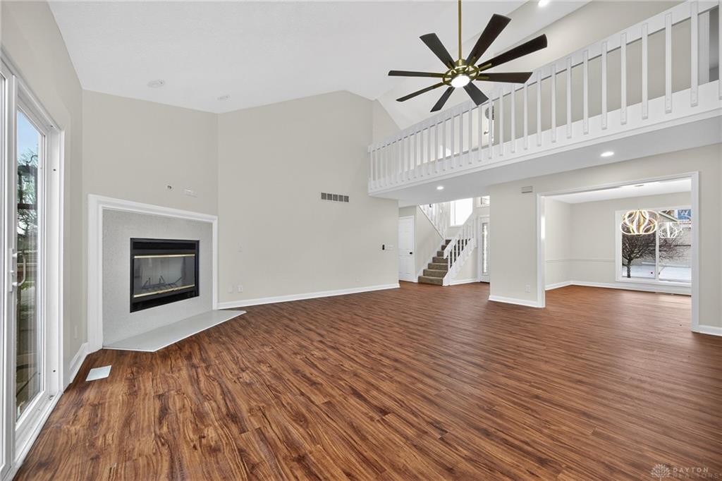 811 Wind Bluff Property Photo 12