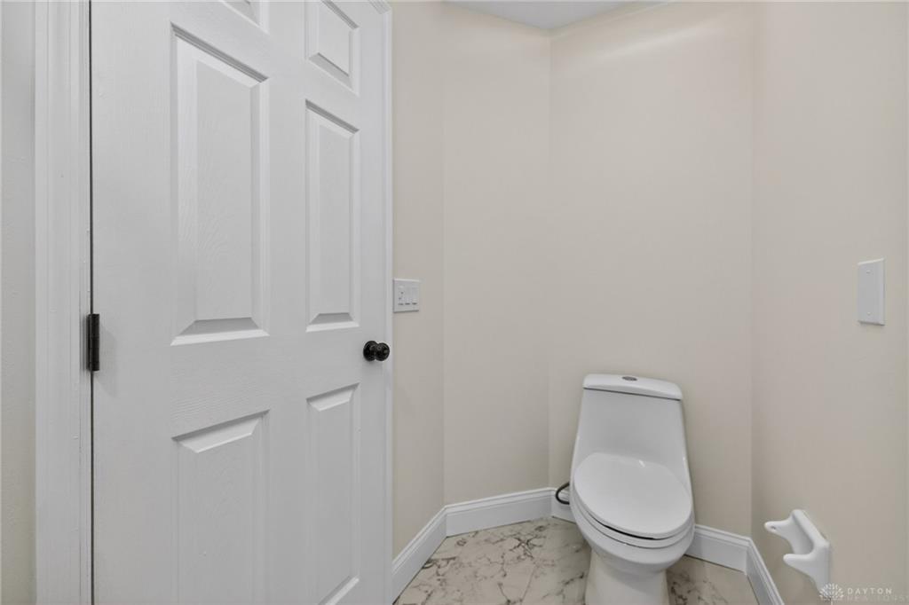 811 Wind Bluff Property Photo 32