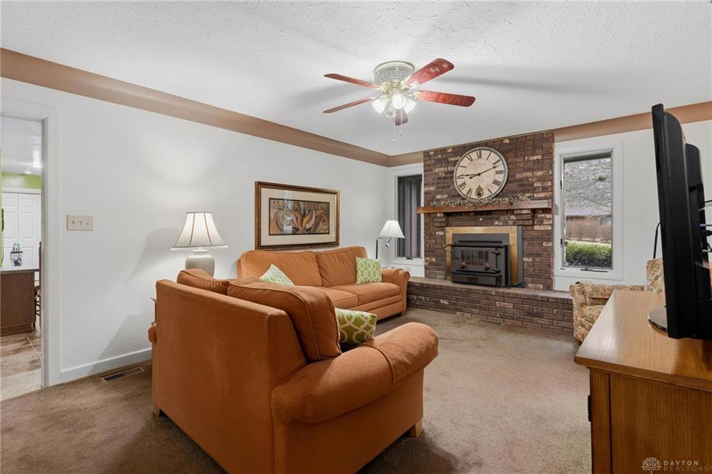 129 Outerview Property Photo 34