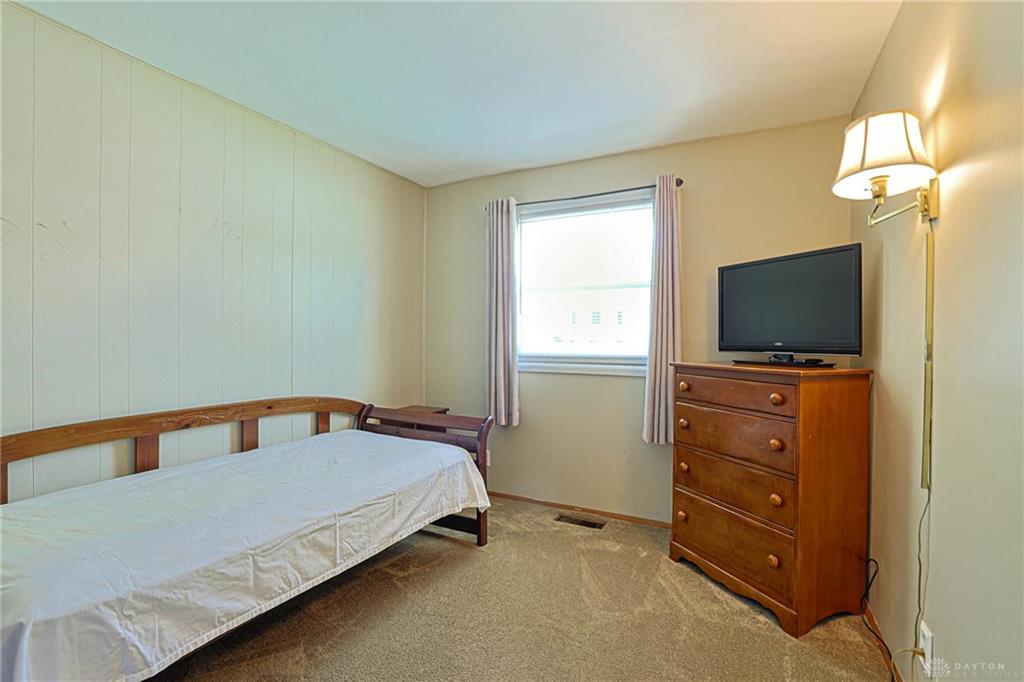 111 Stadia Property Photo 19