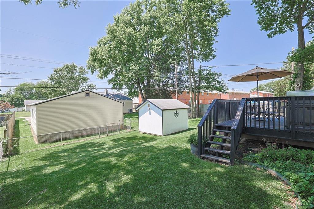 111 Stadia Property Photo 32
