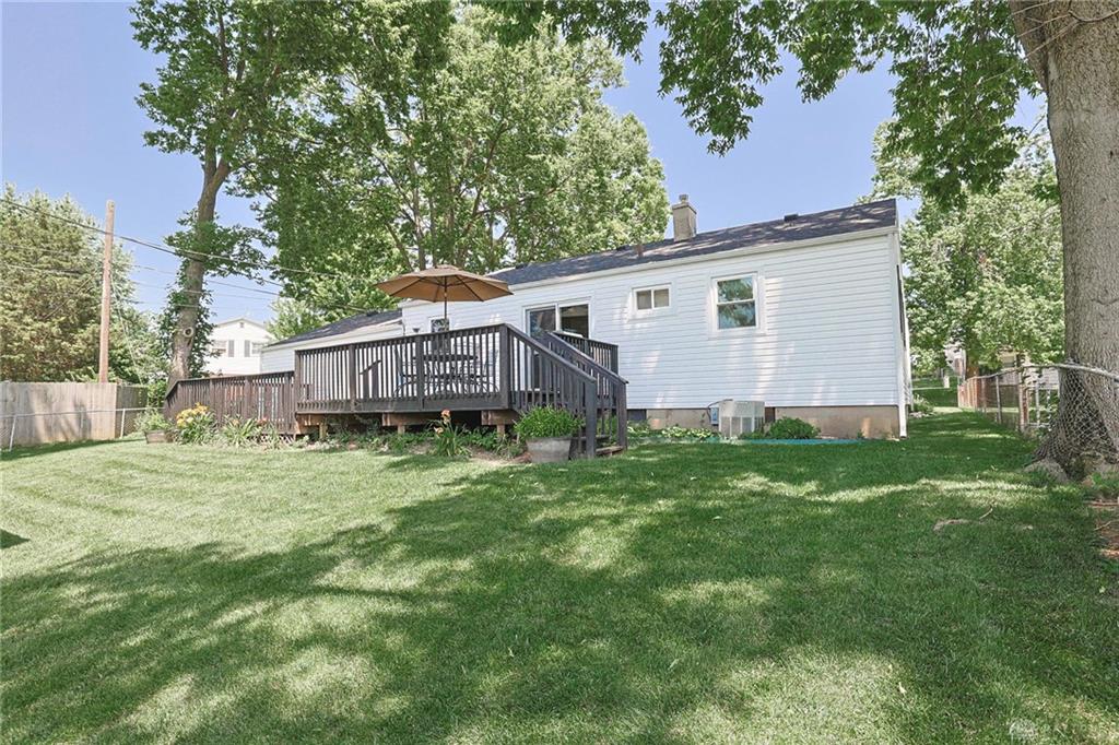111 Stadia Property Photo 35