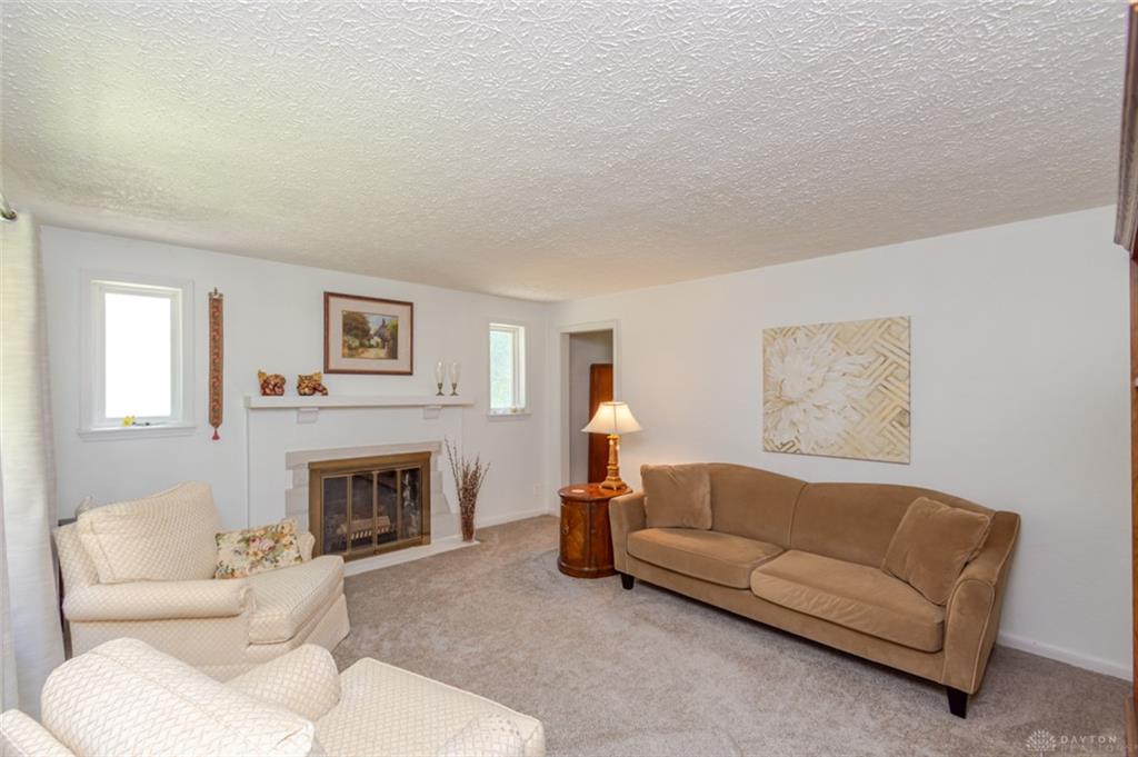 1424 Bowman Property Photo 3