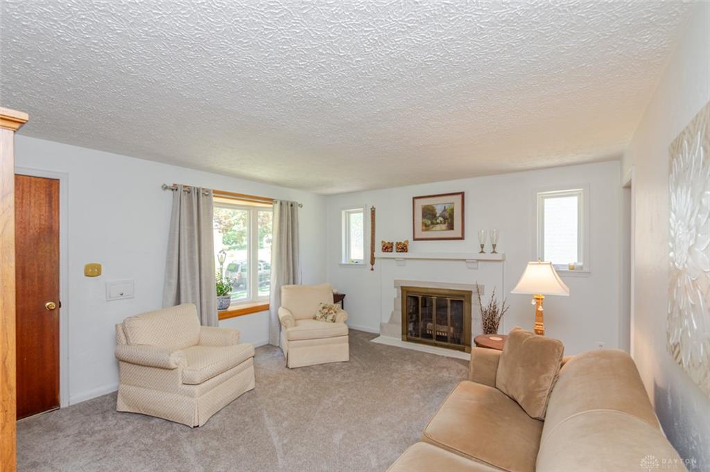 1424 Bowman Property Photo 4