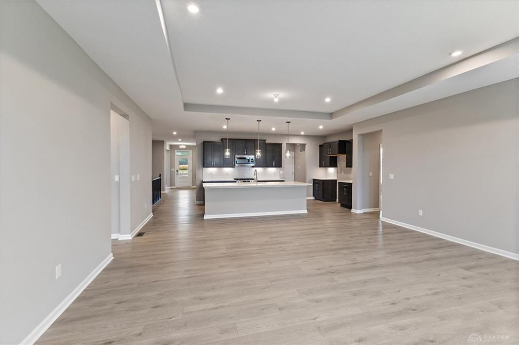 407 Winters Property Photo 8