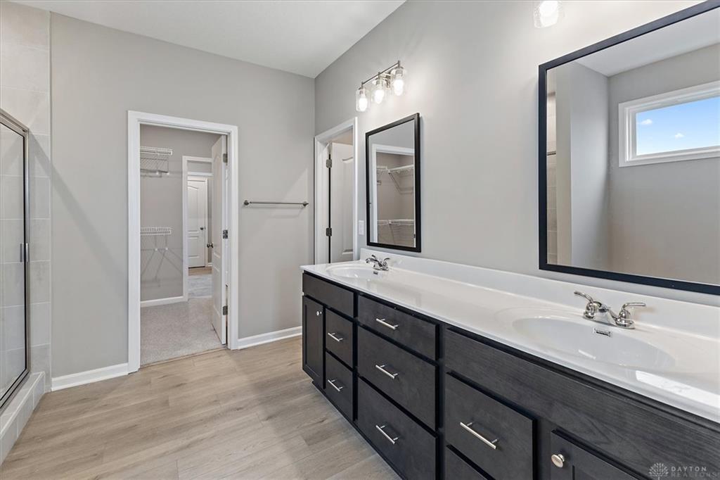 407 Winters Property Photo 13