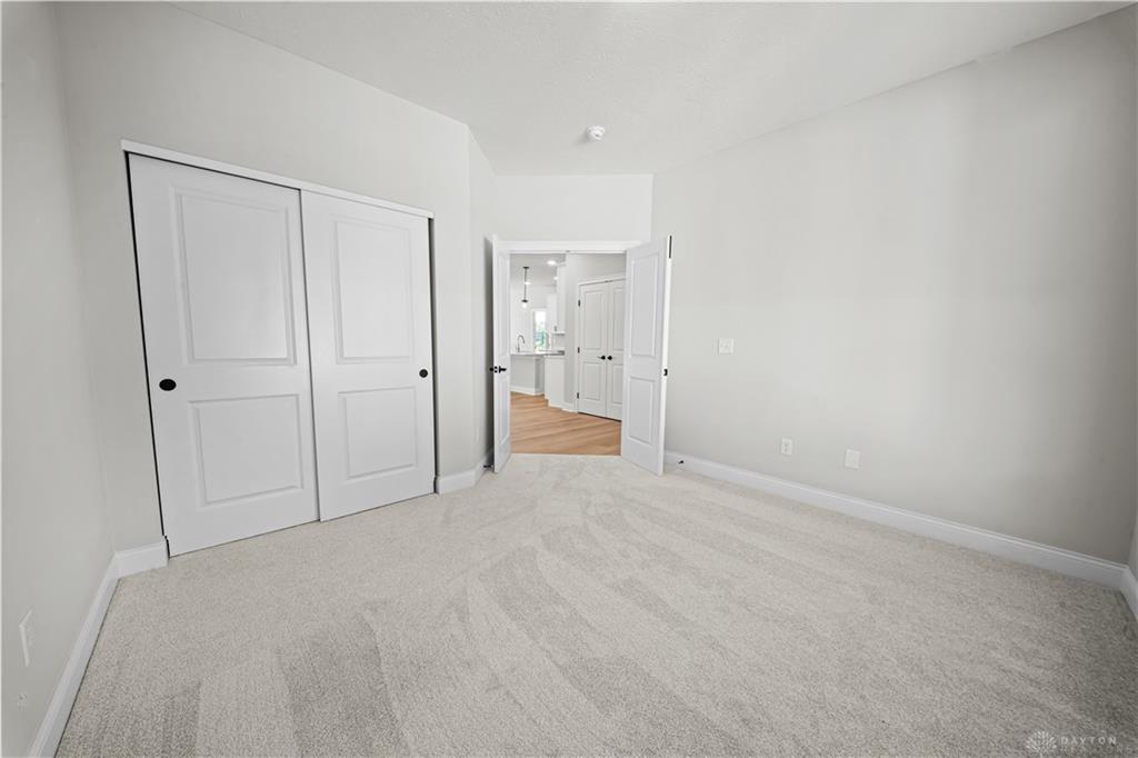 10015 Charlotte Property Photo 14