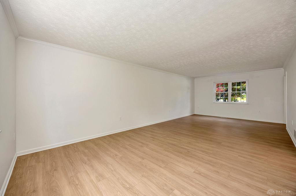 7764 Rolling Meadows Property Photo 10