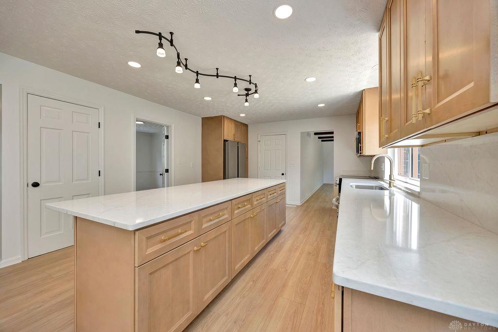 7764 Rolling Meadows Property Photo 25