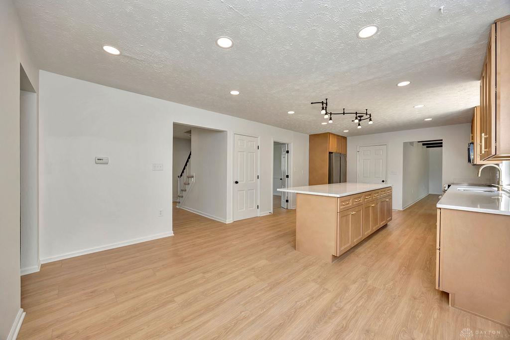7764 Rolling Meadows Property Photo 27