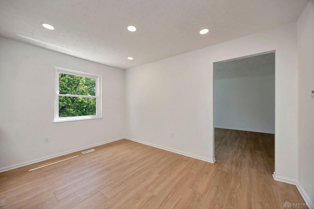 7764 Rolling Meadows Property Photo 28