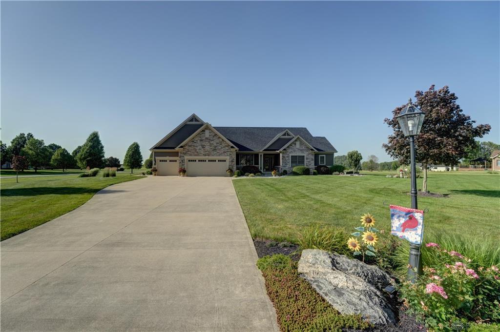 6414 Willow Lake