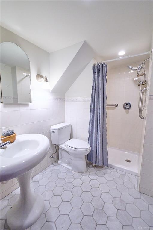 220 Central Property Photo 26