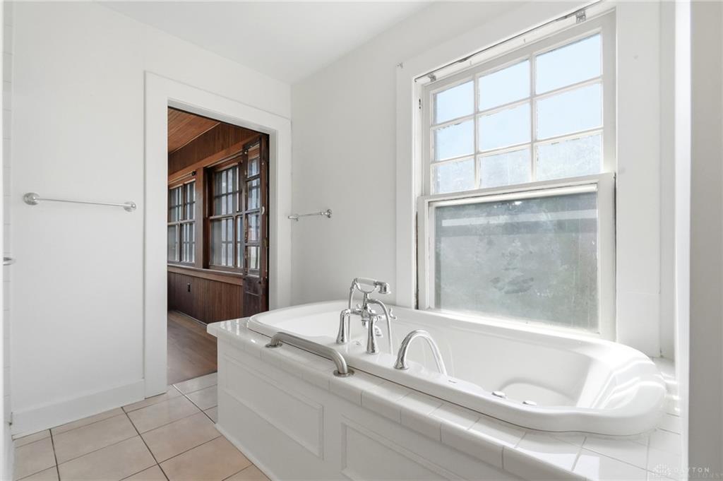 220 Central Property Photo 36