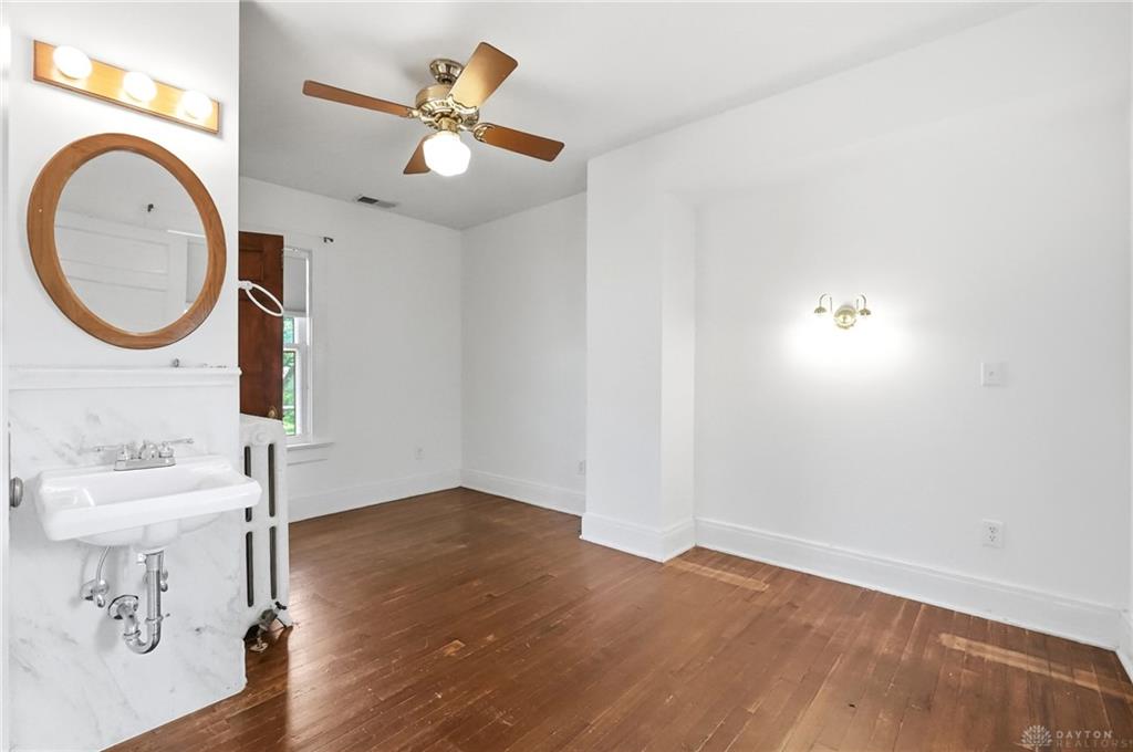 220 Central Property Photo 44