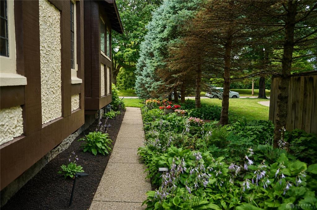 220 Central Property Photo 64