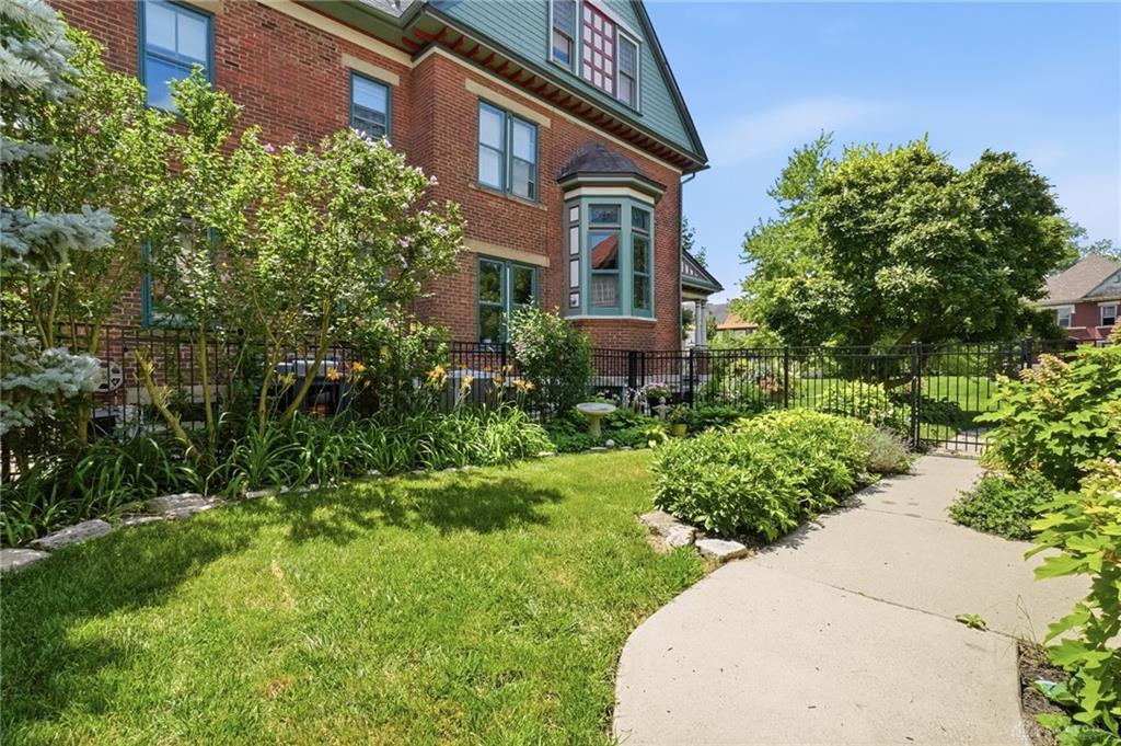 220 Central Property Photo 73