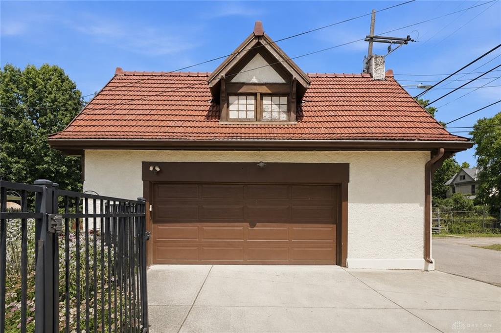 220 Central Property Photo 77