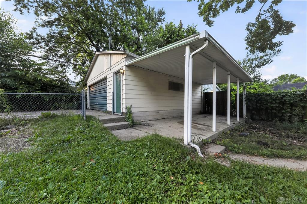 1704 Wilbur Property Photo 6