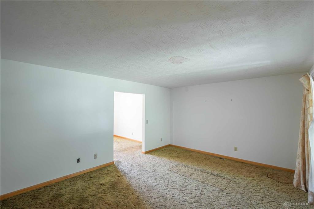 8833 E State Route 41 Property Photo 13