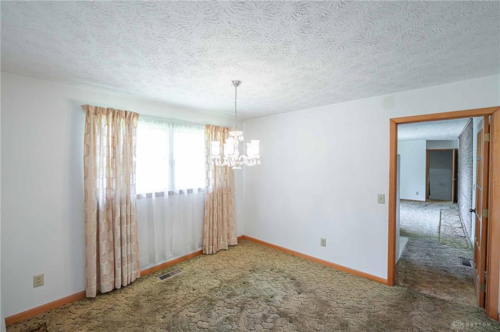 8833 E State Route 41 Property Photo 15