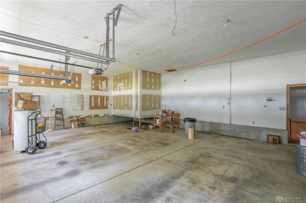 8833 E State Route 41 Property Photo 37