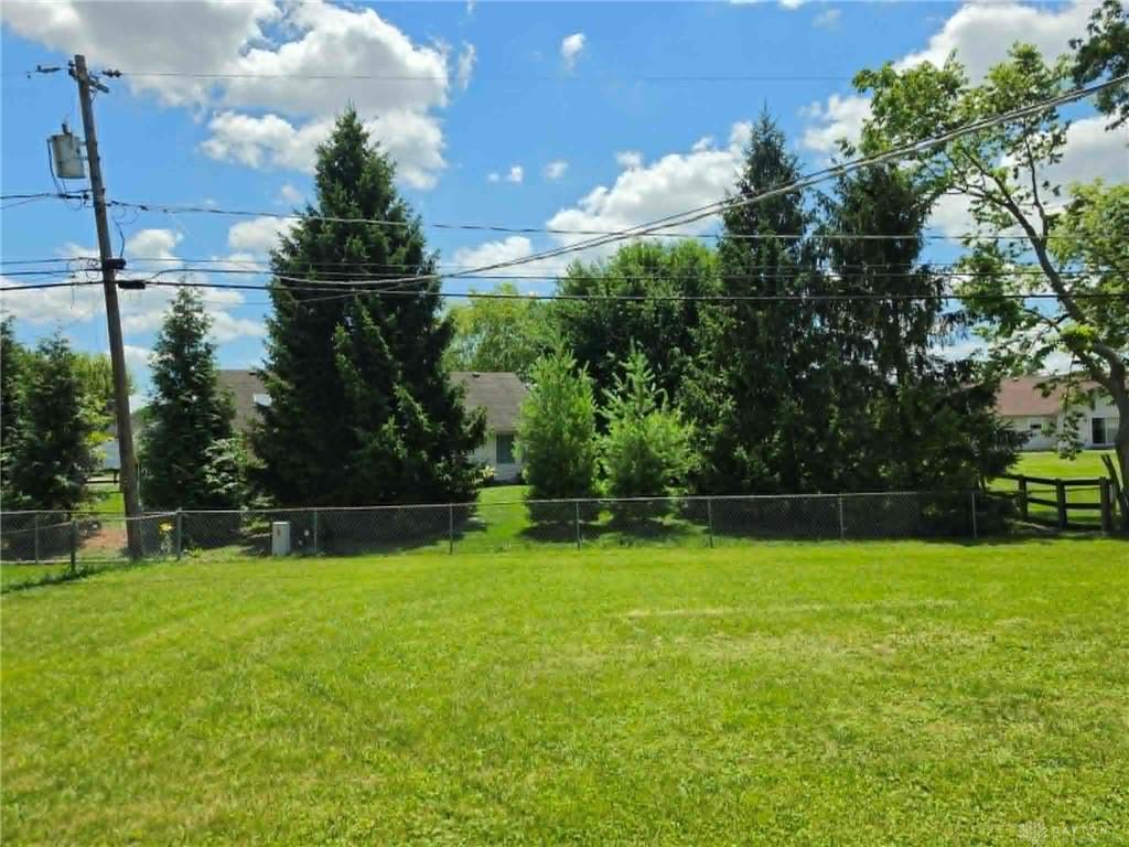 519 Sheets Property Photo 3