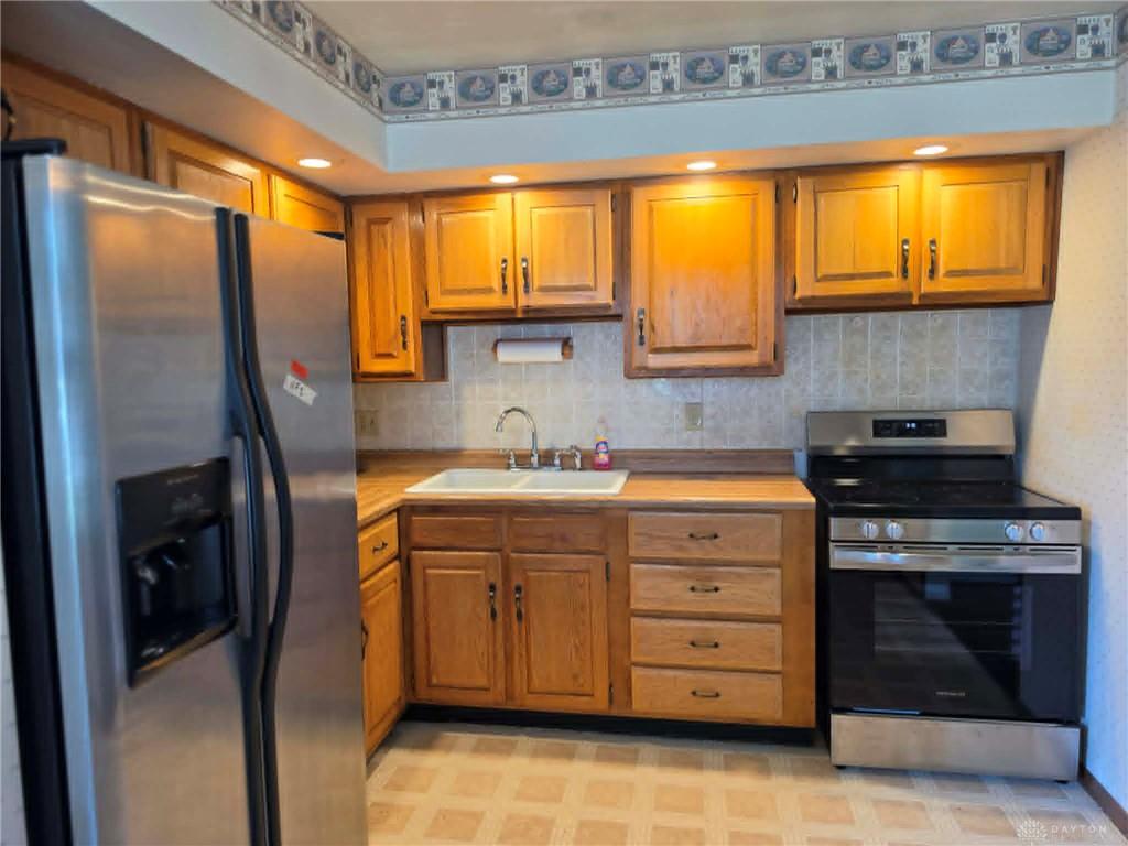 519 Sheets Property Photo 6