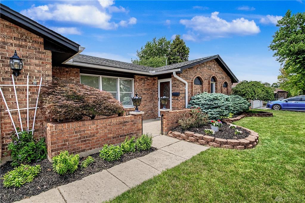 550 Unger Property Photo 2
