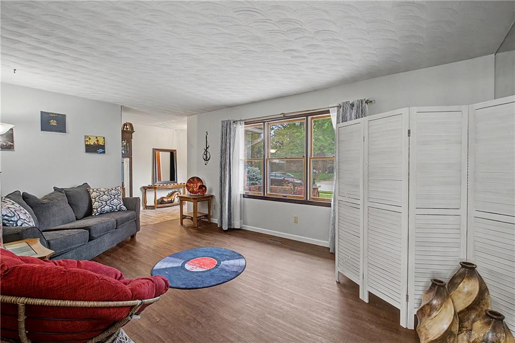 550 Unger Property Photo 10