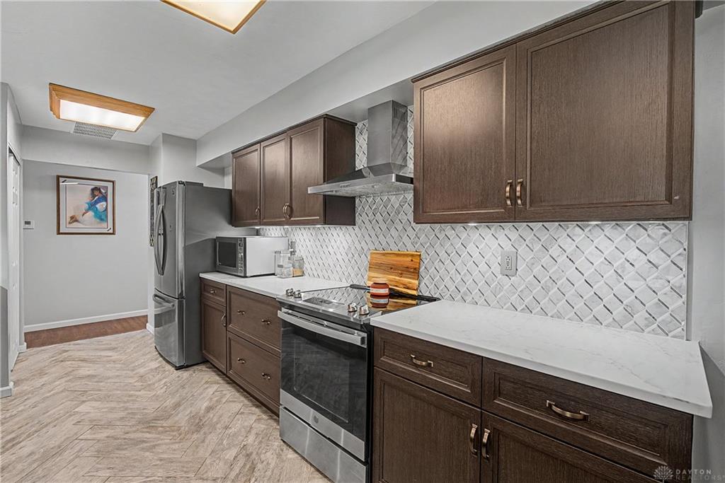 550 Unger Property Photo 19