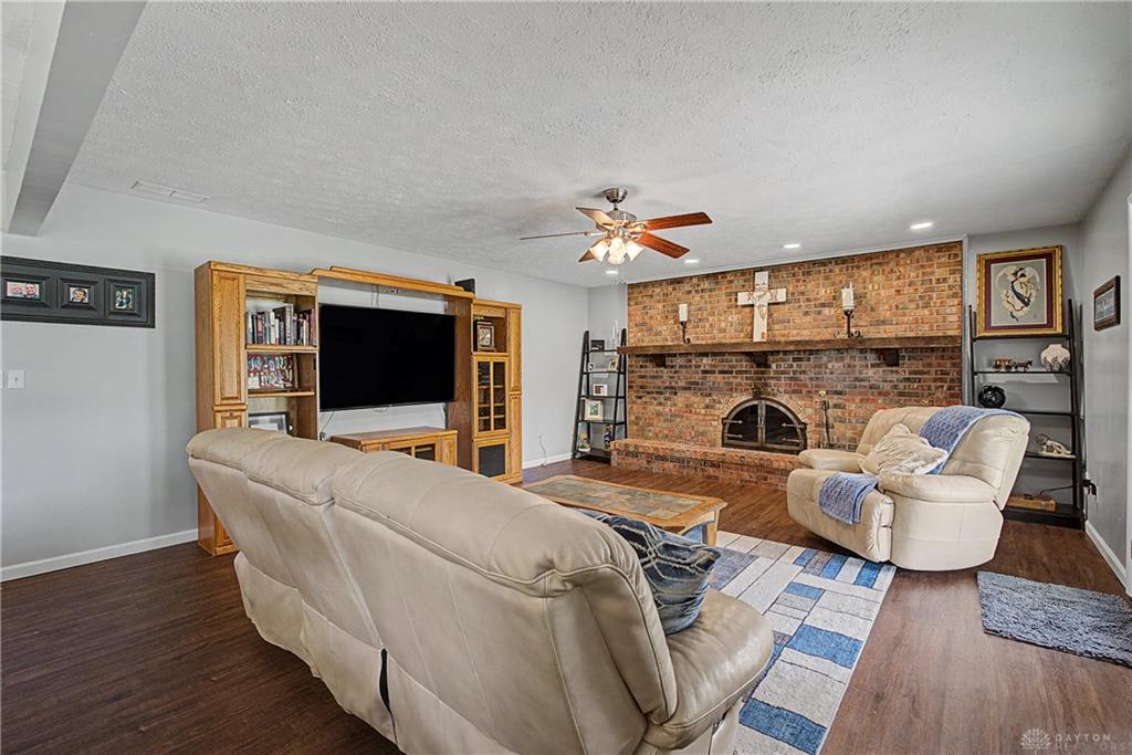 550 Unger Property Photo 22