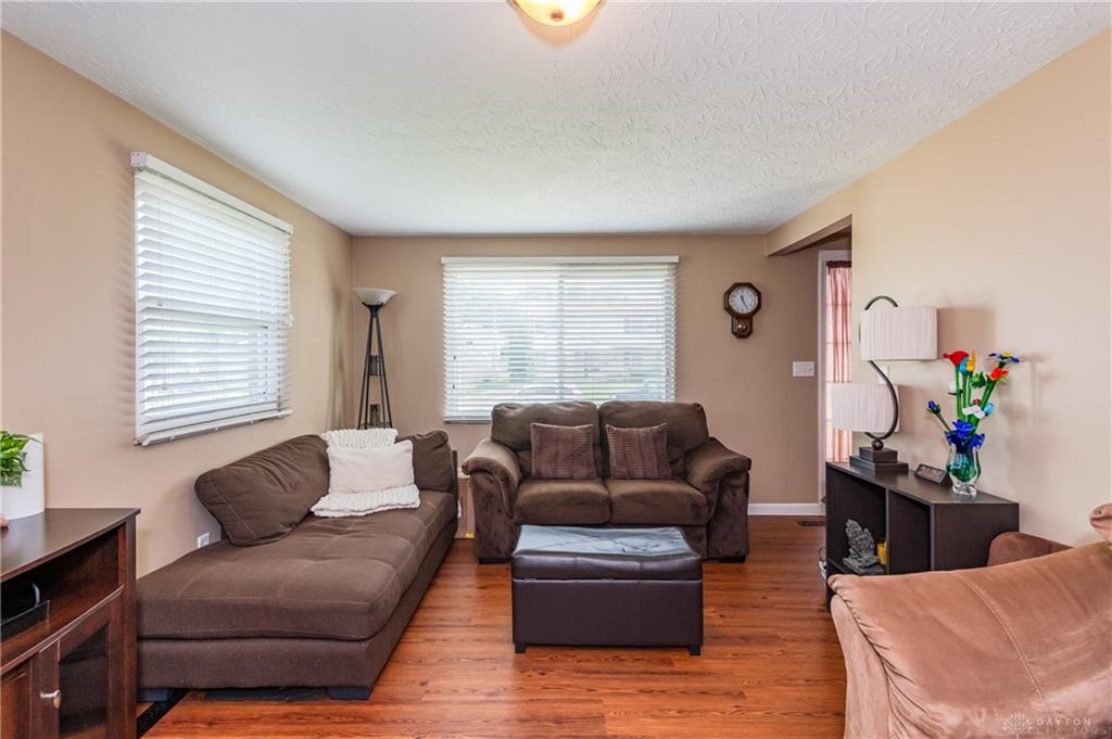 6520 Larcomb Property Photo 7