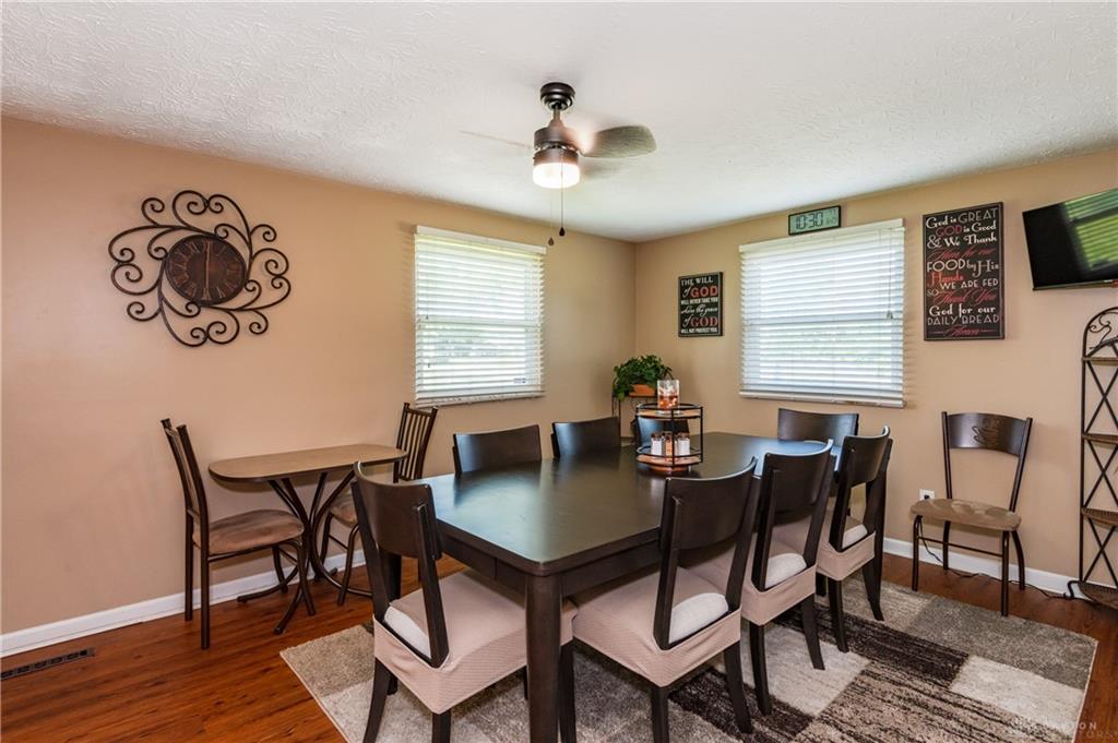 6520 Larcomb Property Photo 8