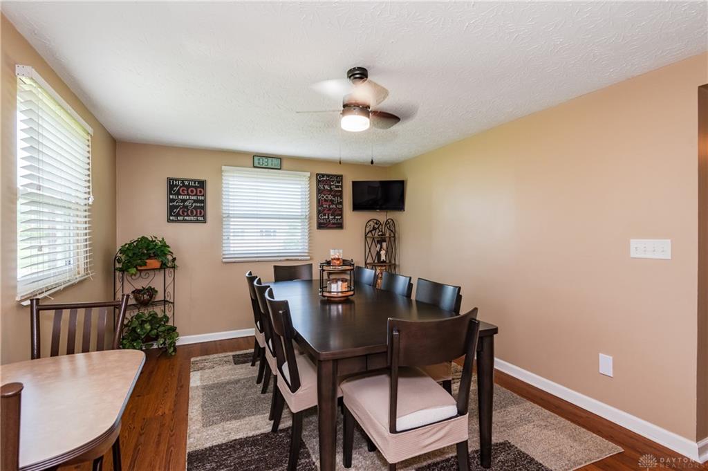 6520 Larcomb Property Photo 9