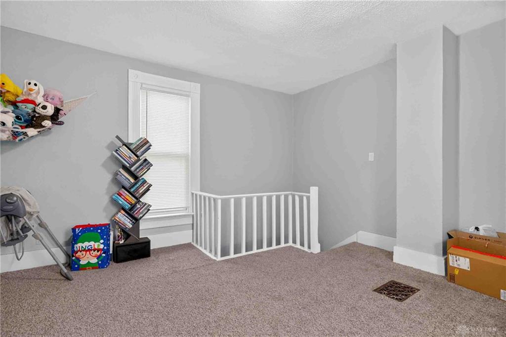 719 Clinton Property Photo 16