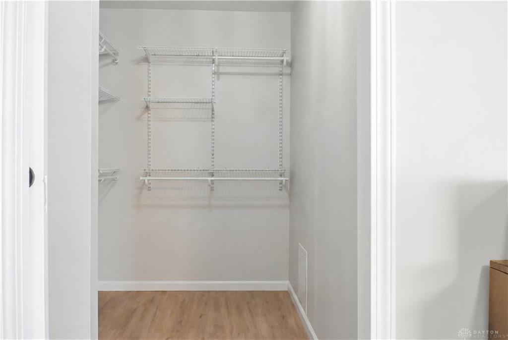 718 Greyhound Property Photo 11