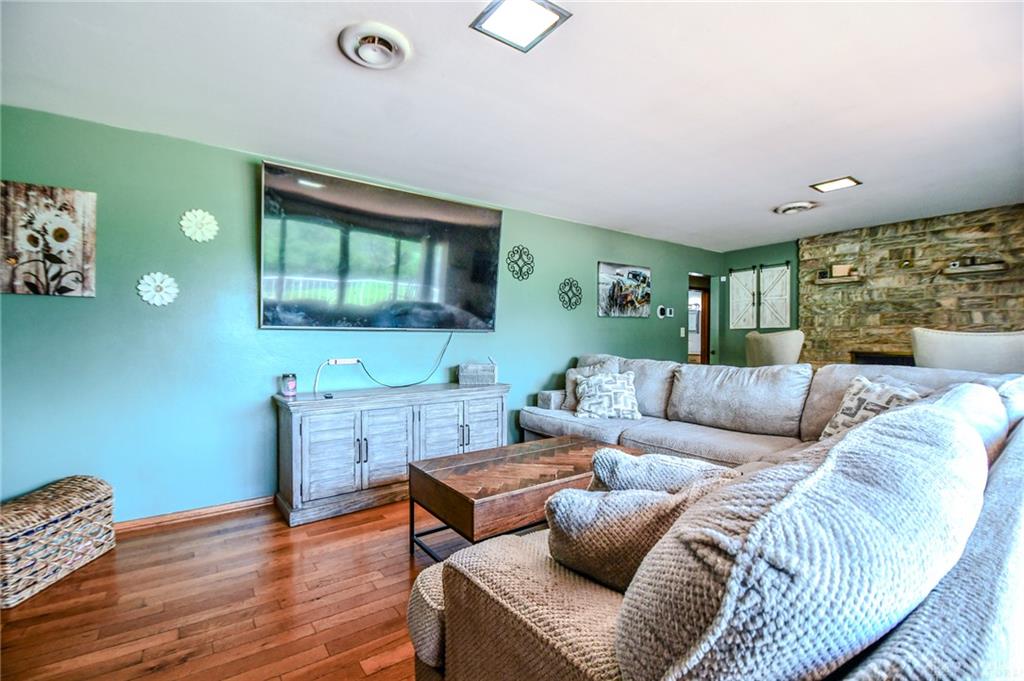 3290 Ridgeview Property Photo 7